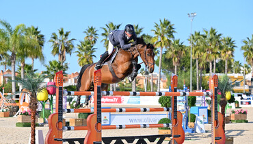 Epaillard strikes again in the CSI3* 1.50m CHG Grand Prix at the Autumn MET II 2021