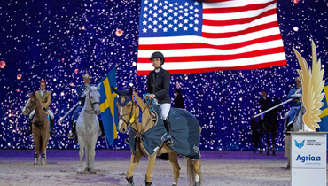 Jessica Springsteen wins Friday’s feature class at Sweden International Horse Show