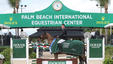 Simon McCarthy and Gotcha get the $37,000 Dover Saddlery 1.50m Classic CSI4* victory