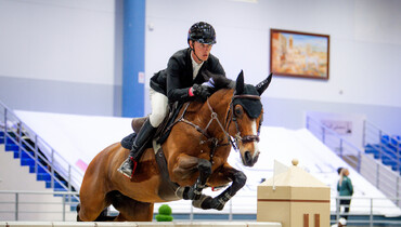Kevin Jochems and Quatinka top Saturday's CSI5*-W 1.50m Sharjah Tourism Cup at the H.H. Ruler of Sharjah Cup 2022