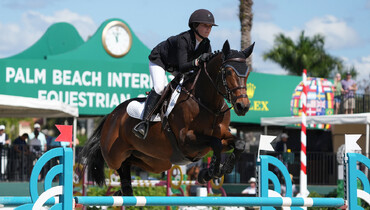 Grace Debney and Zarina De Vidau zoom to the top of the $37,000 Douglas Elliman Real Estate 1.45m CSIO4*