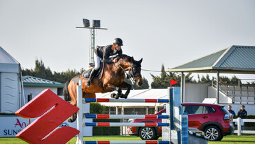 Chris Burton and Chedington Hazy Toulana win the CSI4* 1.45m Small Grand Prix at the Andalucia Sunshine Tour