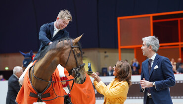 Harry Charles and Stardust on top in Prix du 24 Faubourg at Saut Hermès 2022