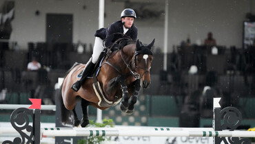 Irishman Darragh Kenny closes out Horseware Ireland week with win in $75,000 CaptiveOne Advisors 1.50m Classic CSI4*