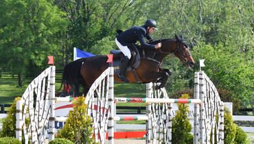 Santiago Lambre goes all-in for the win in $37,000 1.45m Welcome Speed CSI3*
