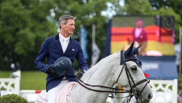 Daniel Deusser dominates on home soil at Longines Global Champions Tour of Hamburg