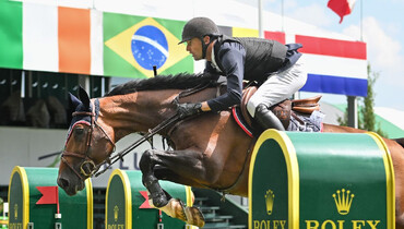 Eduardo Menezes kicks off the CSI5* 'Pan American', presented by Rolex, with a win