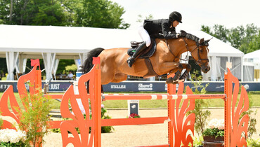 McKayla Langmeier leaves it all in the ring to open Great Lakes Equestrian Festival