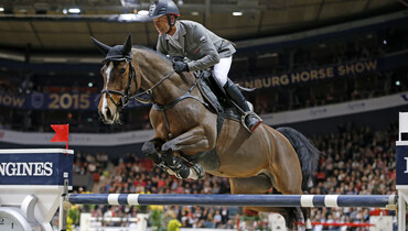 Pius Schwizer loses five top horses