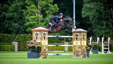 Emanuele Gaudiano and Crack Balou best in Friday's feature class at Tops International Arena