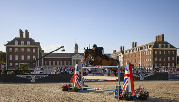 Maikel van der Vleuten sizzles in Longines Global Champions Tour of London final salute in Champagne Piaff Trophy