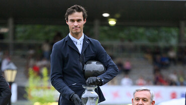 Niels Kersten and Grieg S win Friday's feature class in Gijon