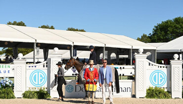 Karl Cook clinches the win in Friday’s $74,000 Douglas Elliman CSI5* Grand Prix qualifier at the 2022 Hampton Classic Horse Show