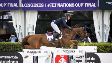 Formidable French dominate first round in Barcelona