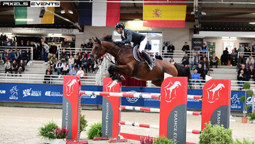 Julien Epaillard and Caracole de La Roque best in the CSI4* 1.50m Prix France Etalons at Jumping International St-Lô