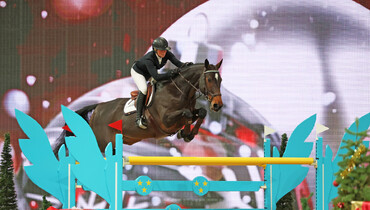 Stephanie Holmén and Flip’s Little Sparrow win Friday’s feature class at Sweden International Horse Show