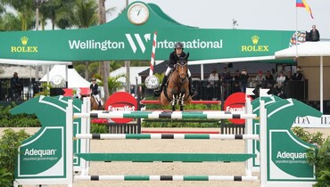 Lacey Gilbertson and Karlin van’t Vennehof claim Adequan® WEF Challenge Cup