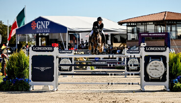 Jose Saavedra Garcia wins World Cup debut