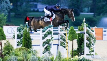 Aaron Vale and Quidam's Good Luck dash to victory in Mary Rena Murphy Grand Prix at Kentucky Spring Horse Show