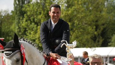 The Grand Prix of Linz to Santiago Lambre