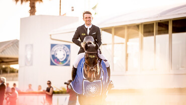 Richard Howley – Meeting the horse in the middle