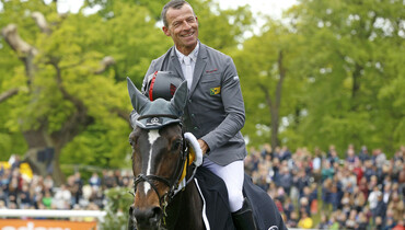 Pius Schwizer takes the Mercedes-Benz Championat in Hamburg