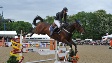Dermott Lennon leaps to victory on last day of Royal Windsor 2015