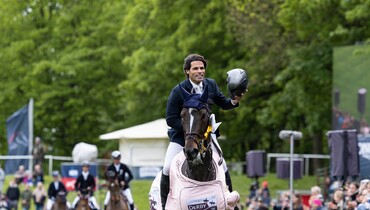 Carlos Ribas and Trix win the first Derby qualifier in Hamburg