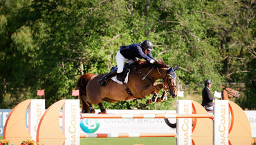 Daniel Coyle guides Jasper to first FEI win in the CSI2* Cabana Coast qualifier