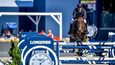 Julien Epaillard and Donatello d'Auge top the Longines Global Champions Tour Grand Prix in St Tropez