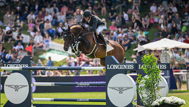 Harrie Smolders and Uricas v.d. Kattevennen win Sunday's CSIO5* 1.60m Longines Grand Prix in St. Gallen
