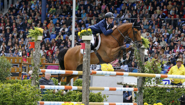Scott Brash and Hello Sanctos recognised on the British Horse Society equestrian Hall of Fame