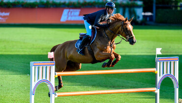 Julien Epaillard and Dubai du Cedre unbeatable on day two at Longines Tops International Arena