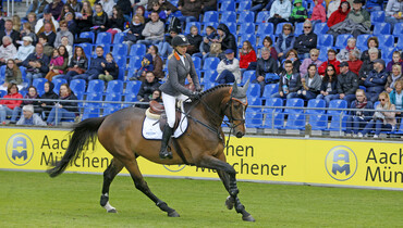 Laura Klaphake's Silverstone G moves on to Anna Kellnerová