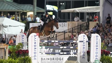 Luciana Lossio dazzles in $385,000 Bainbridge Companies CSI5* Grand Prix