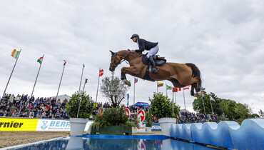 Richard Vogel and Cydello win the CSIO3* 1.60m Badenia Grand Prix of MVV in Mannheim