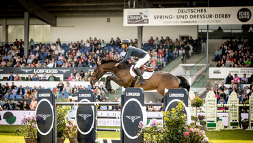 Steve Guerdat and Venard de Cerisy best in the CSI5* 1.50m Agria Flottbek 5Star in Hamburg