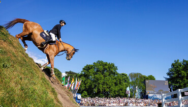 Marvin Jüngel and Balou's Erbin win the German Jumping Derby for a second consecutive year