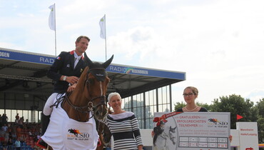 Kevin Staut leading rider in Mannheim