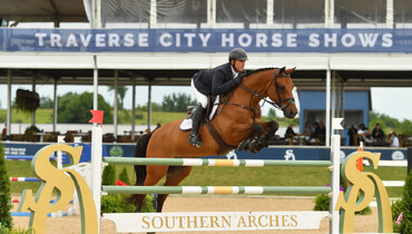 Alex Granato doubles down in $182,000 Southern Arches CSI4* Grand Prix