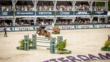 Rene Lopez Lizarazo and Kheros van't Hoogeinde lead the way in the CSIO5* 1.50m DHL Prize in Rotterdam