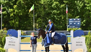 Jessica Mendoza and In the Air soar in $32,000 CSI3* Speed