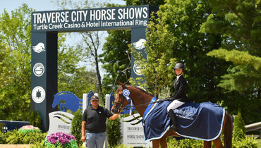 Georgina Bloomberg and Tulara Colmine finding their rhythm again in CSI3* Welcome Stake