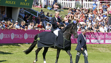 Jerome Guery awarded as best rider in Dinard