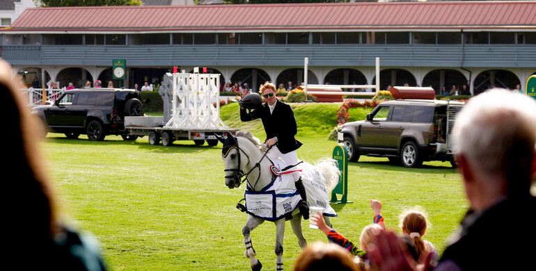 Daniel Coyle and Incredible best in the CSIO5* 1.60m Cashel Palace Hotel Stakes in Dublin