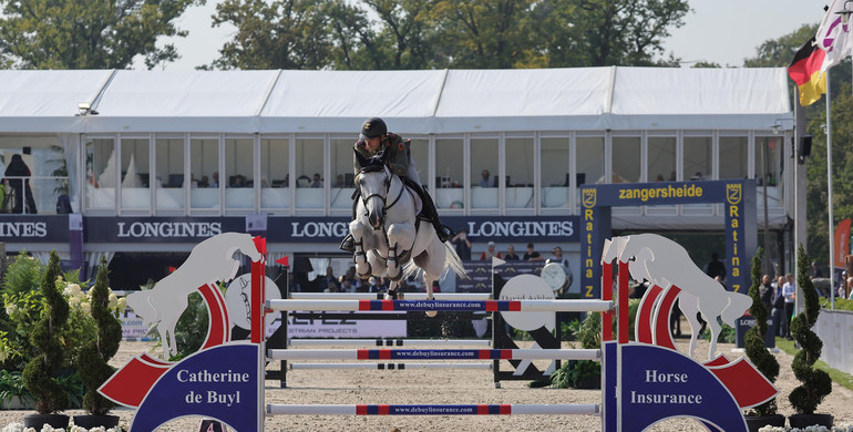 Nindita and Mistique top the first qualifiers at the FEI WBFSH Jumping World Breeding Championship for Young Horses 2024 in Lanaken