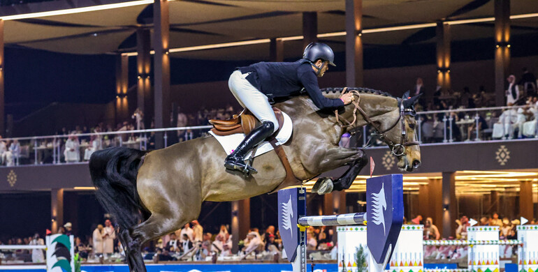 Foxy de La Roque sold to Karl Cook