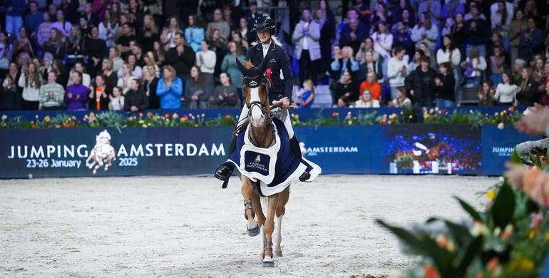 Sara Vingralkova and Constantin 110 win the CSI5*-W 1.50m Harry Wouters van den Oudenweijer Prize in Amsterdam