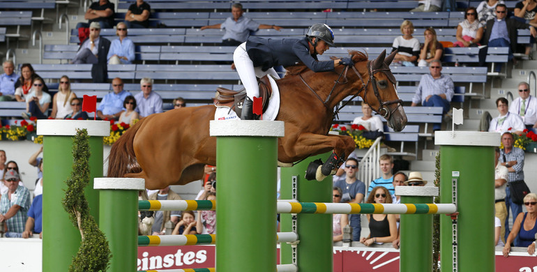 Penelope Leprevost won’t let go of her lead, while joint team effort sees France fight their way to the top of team standings