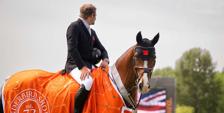 Charlie Jones and Capitale 6 charge to victory in CSI4* 1.55m Grand Prix at Thunderbird Horse Park